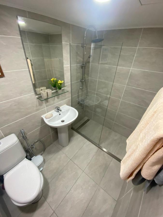 Seaside Maisonette 200M From Sea Пафос Екстериор снимка